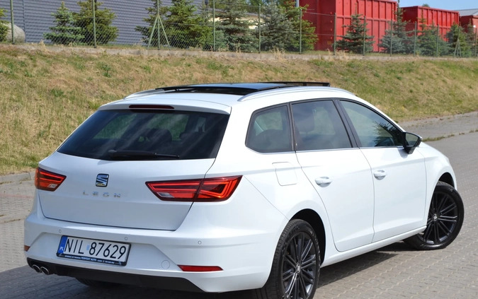 Seat Leon cena 70800 przebieg: 163198, rok produkcji 2019 z Iława małe 781